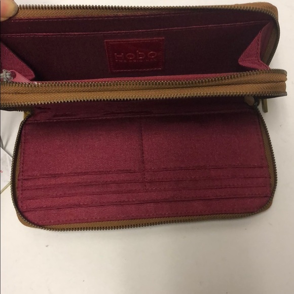 Hobo Wallet Autumn Paisley Grain Leather New - Picture 3 of 7